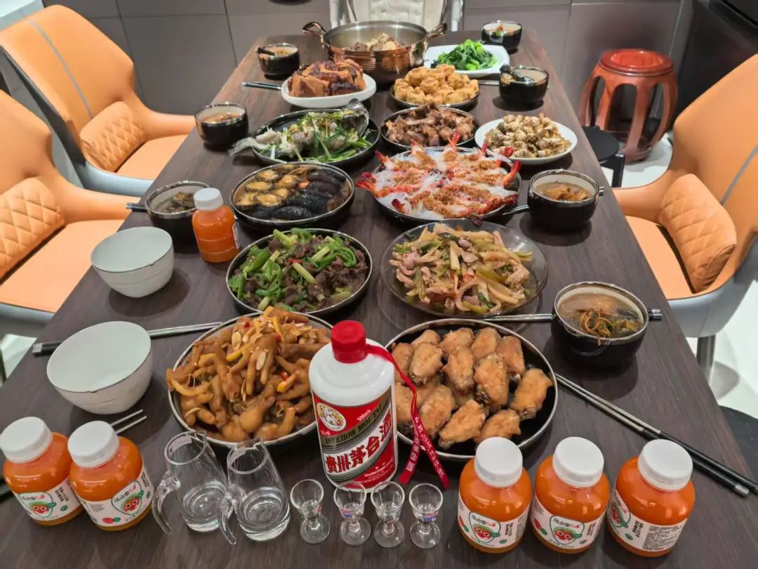 年夜饭里的家味道团圆幸福年